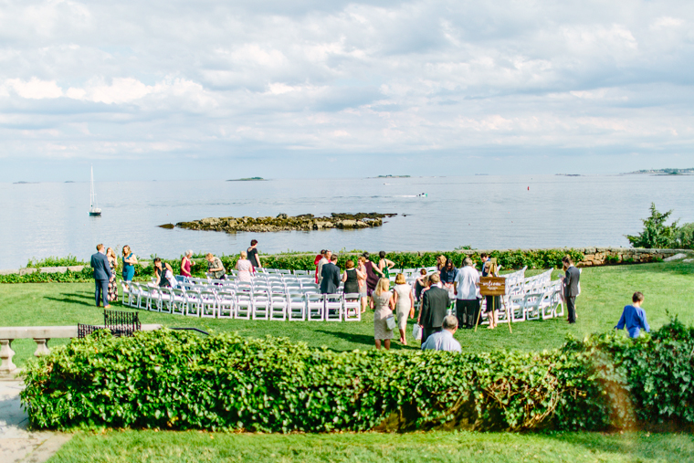 Misselwood Wedding Photo Wedding Ceremony overlooking the ocean